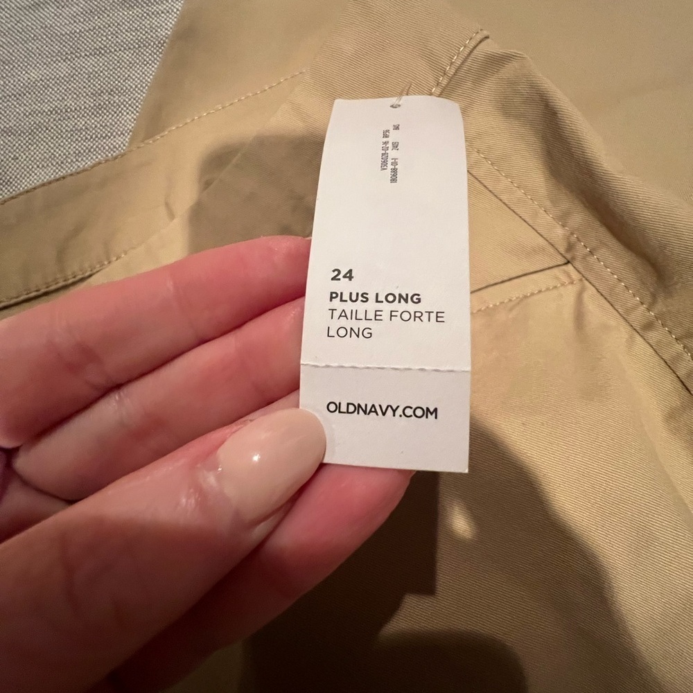 Old Navy Women's Tan khaki chino pants size 24, pixie mid-rise, NWT, plus long - Picture 4 of 9